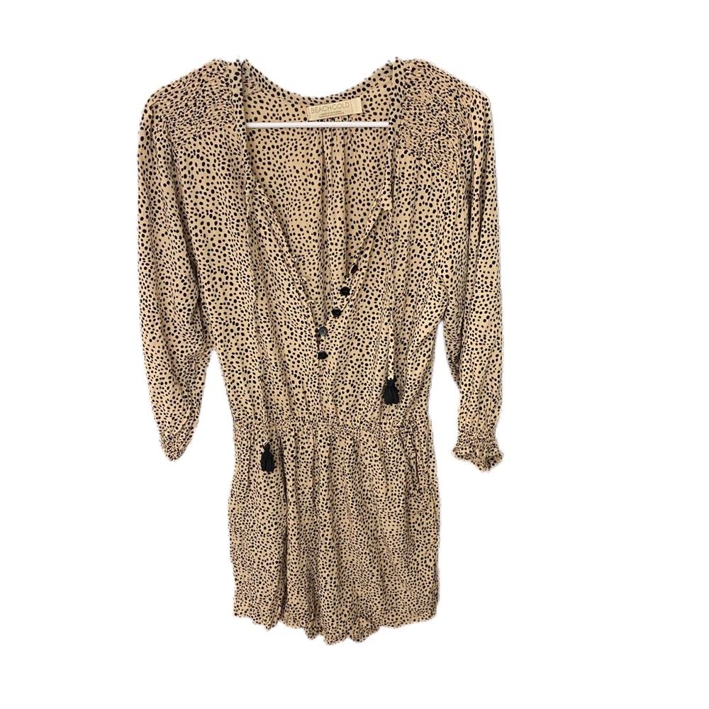 Anthropologie Beachgold polka dot romper with pockets size S